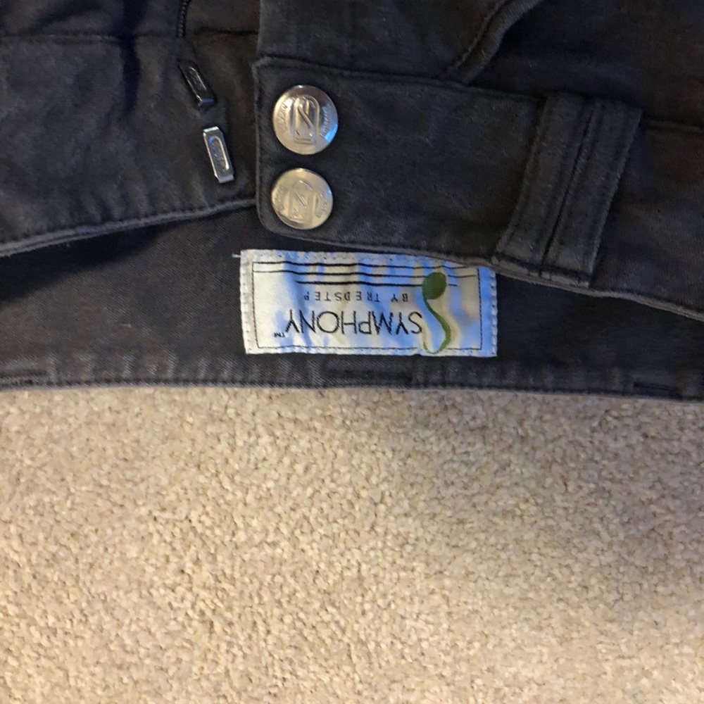 Breeches - Picture 2 of 2